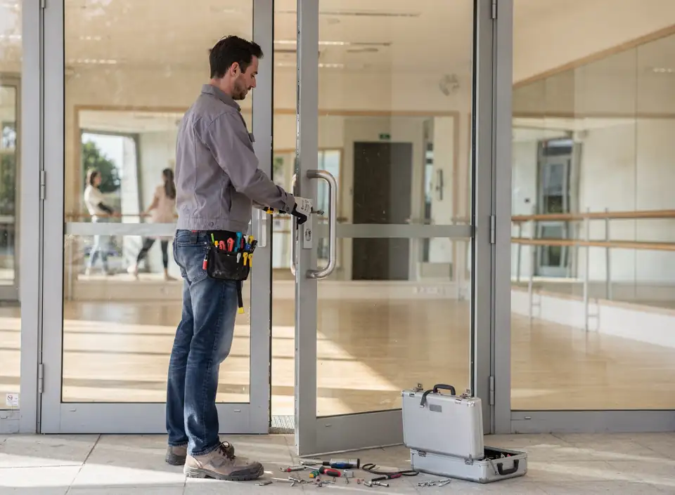 Serrures de portes intérieures à Saint-Michel-de-Llotes : intimité et usage